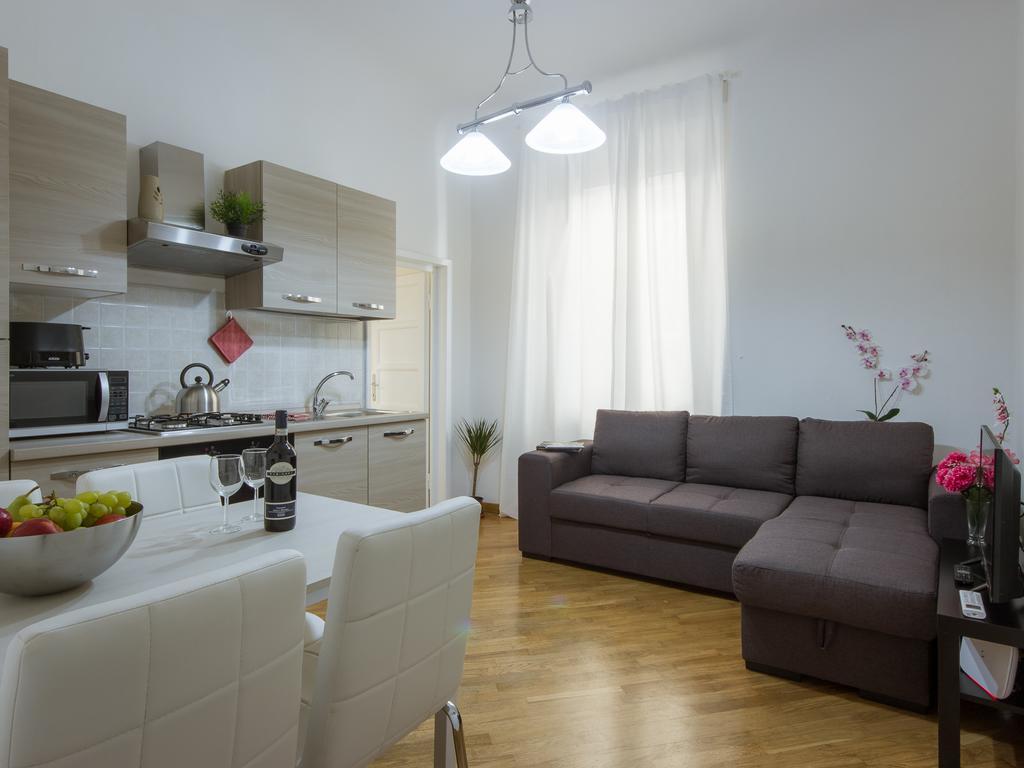 Stylisch Canacci 2 Bedroom Apartment Floransa Dış mekan fotoğraf